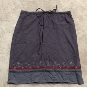 Eddie Bauer Embroidered Skirt Size Small